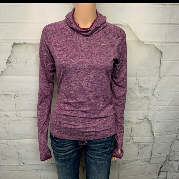 Nike Lightweight  Athletic Dri-Fit Hoodie - Picture 7 of 7